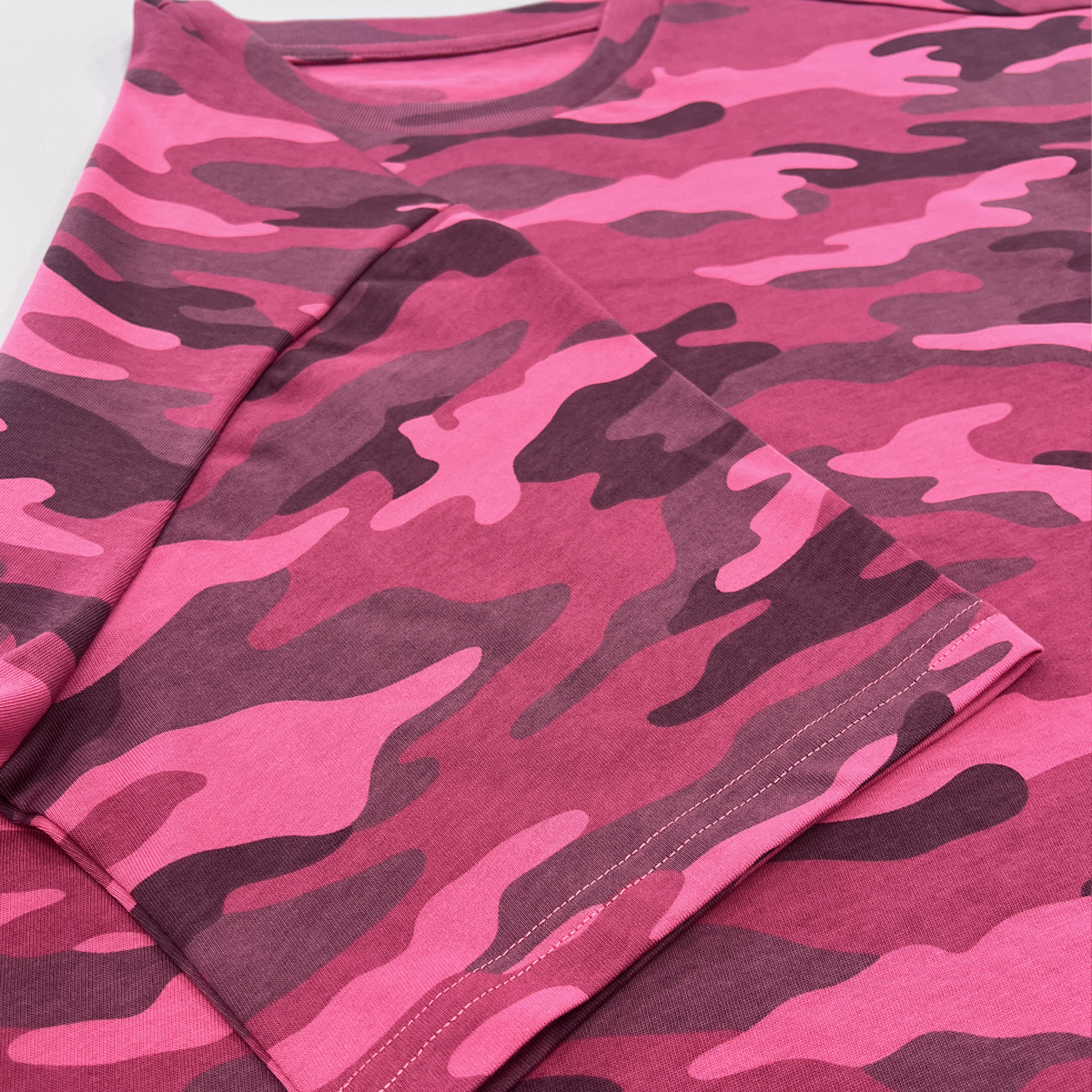 PROLIFIC Rose Camo Oversized T-Shirt