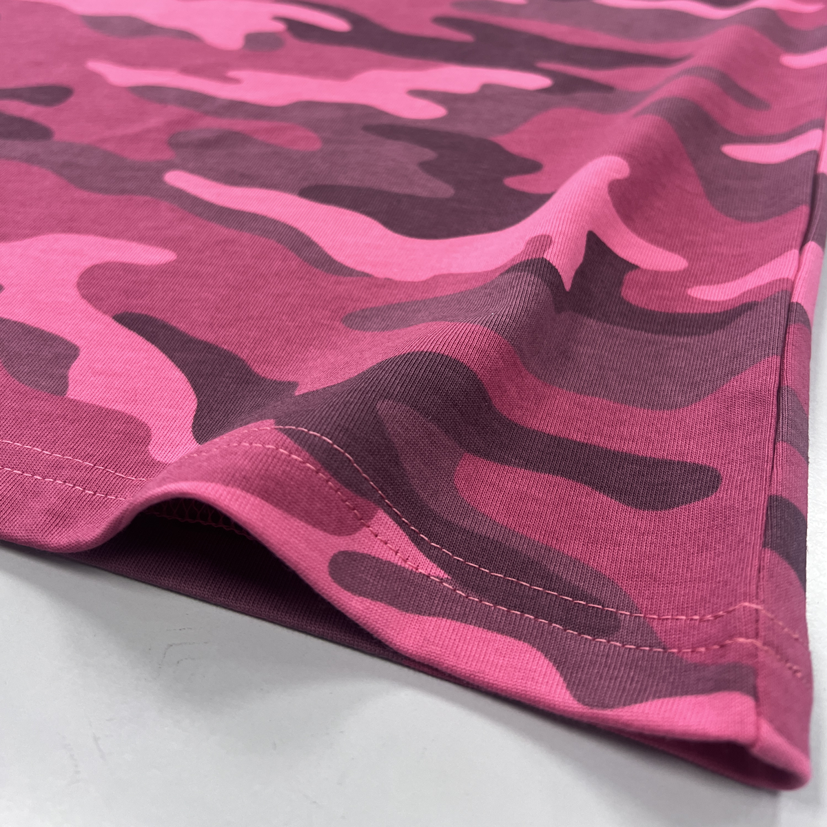 PROLIFIC Rose Camo Oversized T-Shirt